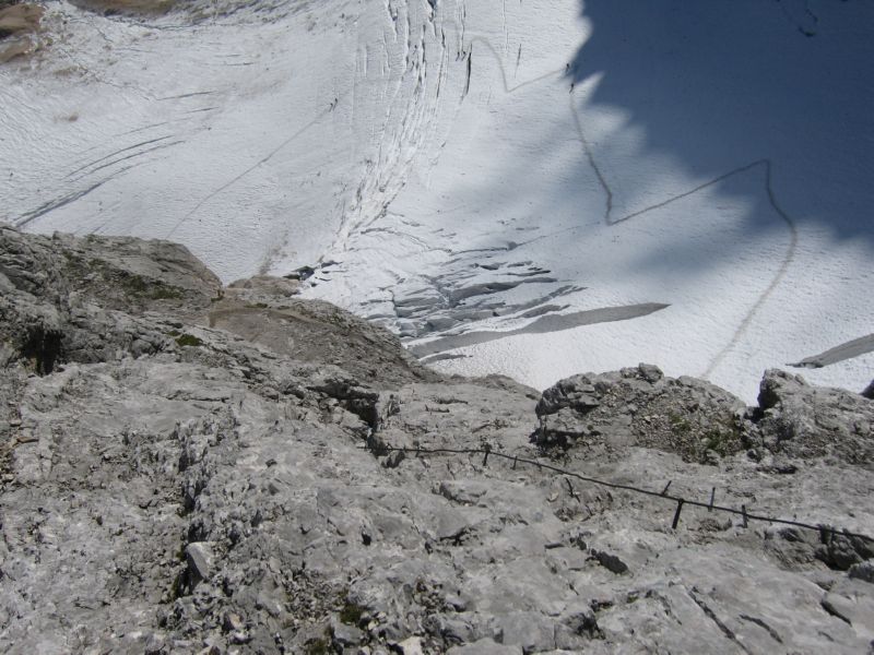 2009-09-06 Zug (20) look down via ferrata and glacier